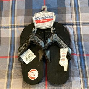 Real comfortable sandal and beautiful vintage style!!